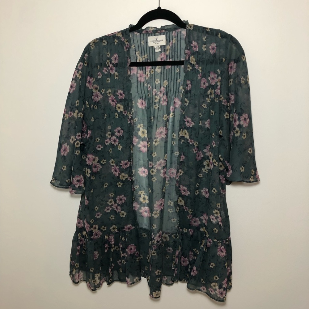 American Eagle Floral Kimono
